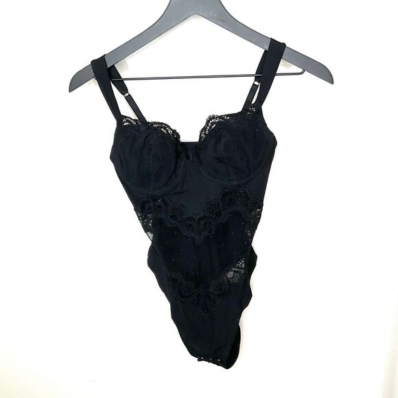 La Perla Lace Bodysuit - Picture 1 of 10